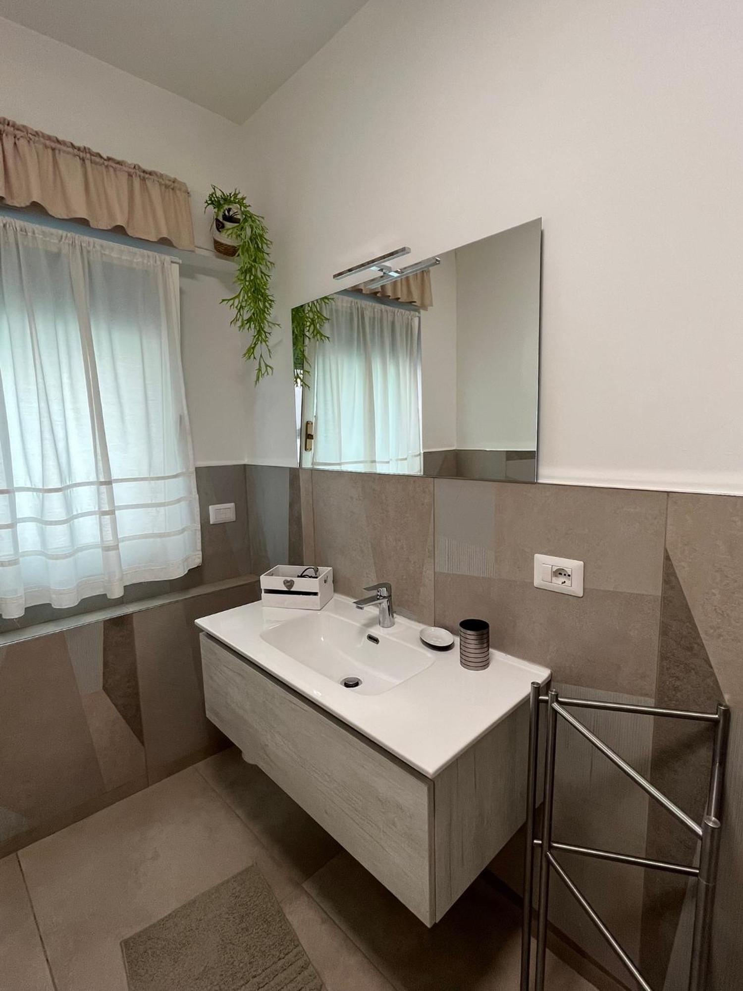 Hotel Porta Anfiteatro Pompéi Extérieur photo