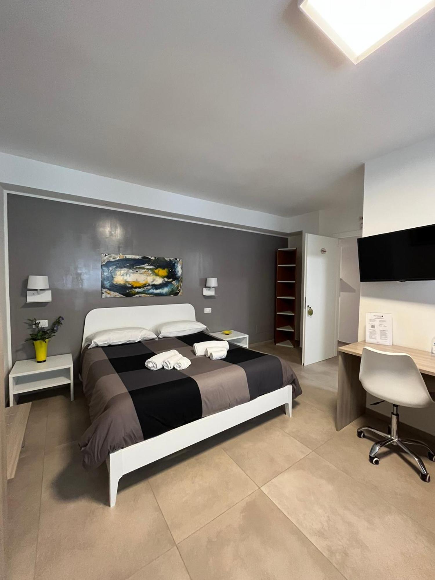 Hotel Porta Anfiteatro Pompéi Extérieur photo